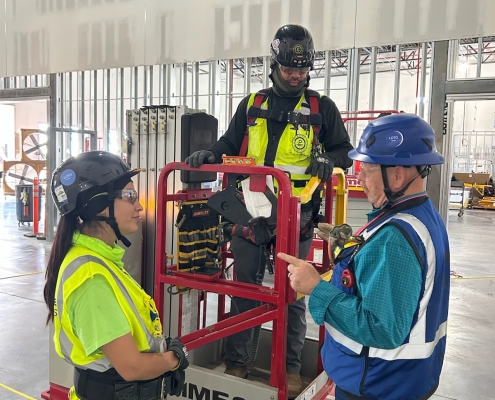 Site Safety Manager presenting award Mesa AZ